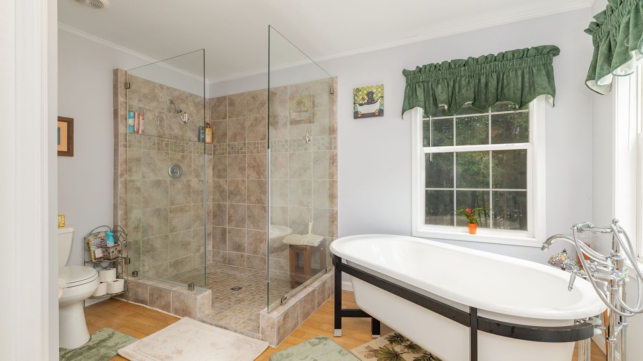 Photo of Bathroom in Moratuck Manor