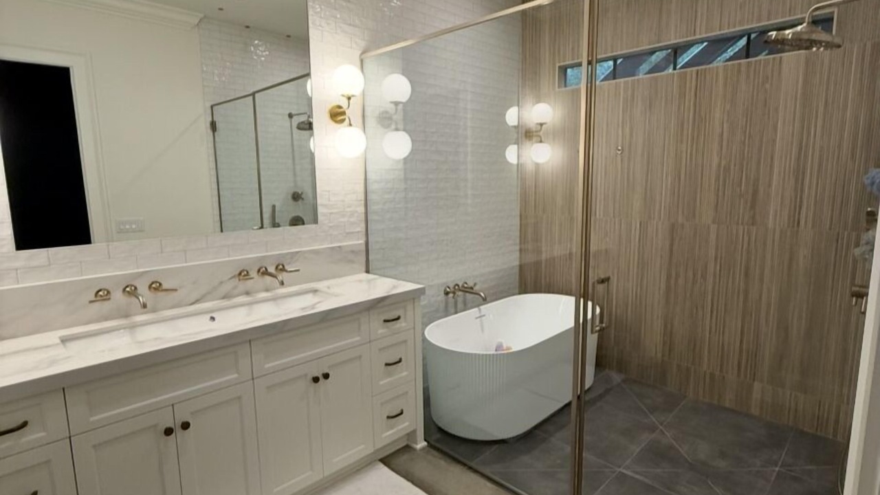 Photo of Bathroom in Appling