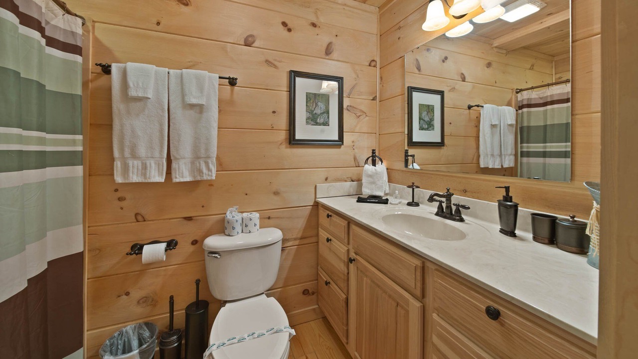 Photo of Bathroom in Beech Mountain
