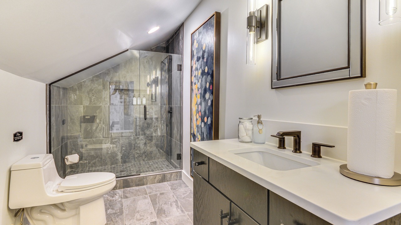 Photo of Bathroom in Lexington