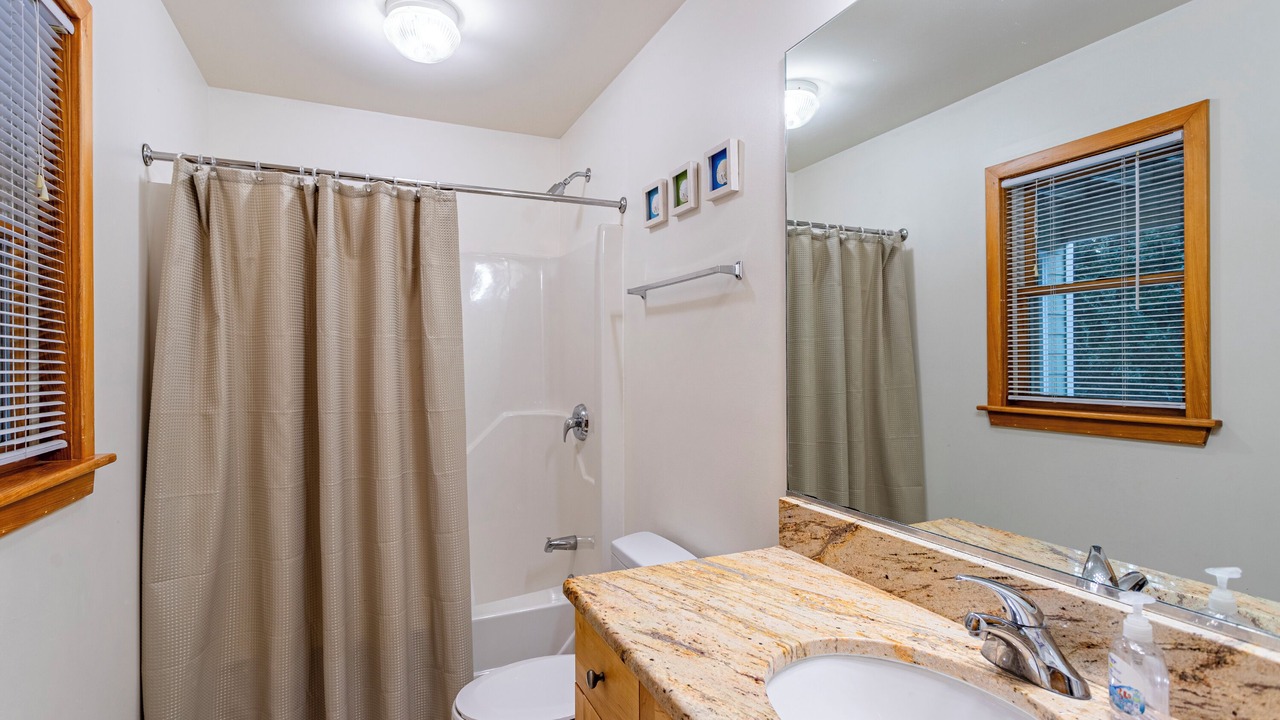 Photo of Bathroom in Duck