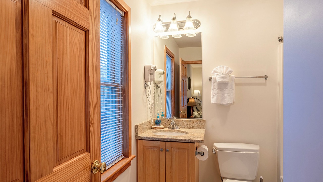 Photo of Bathroom in Duck