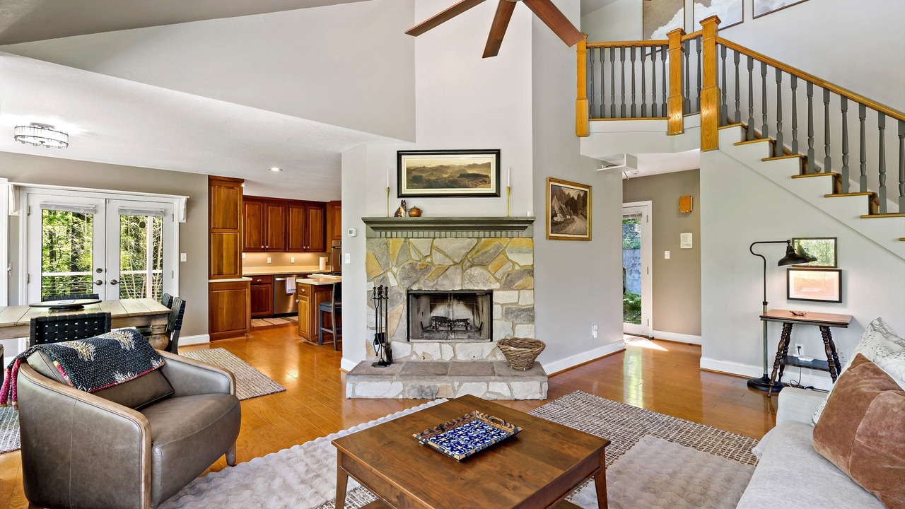 Photo of Livingroom in Frank