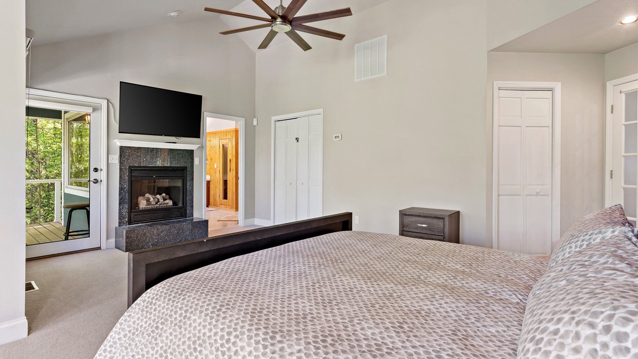 Photo of Bedroom in Frank