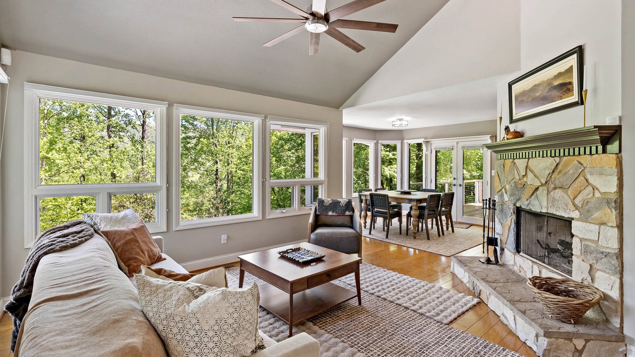 Photo of Livingroom in Frank