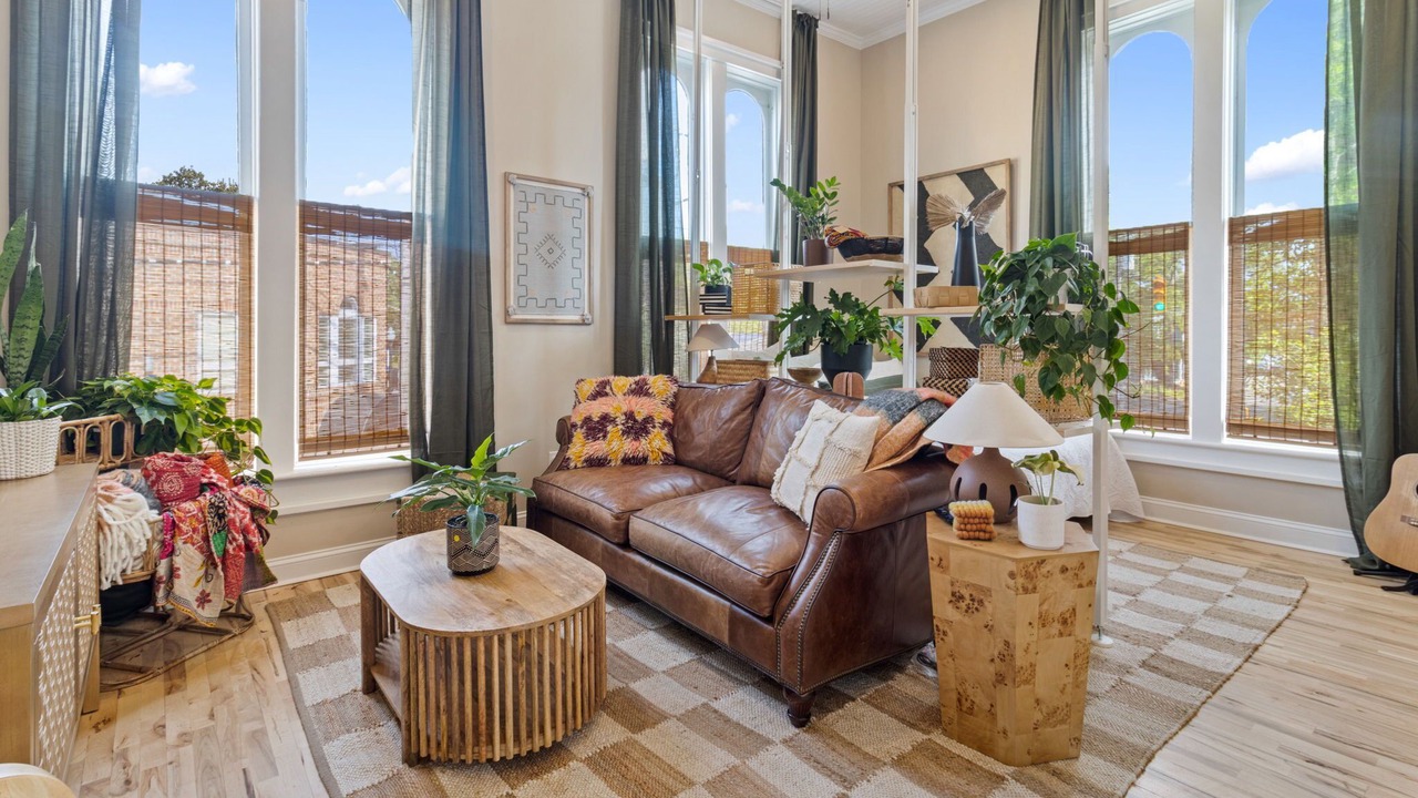 Photo of Livingroom in Elizabeth City