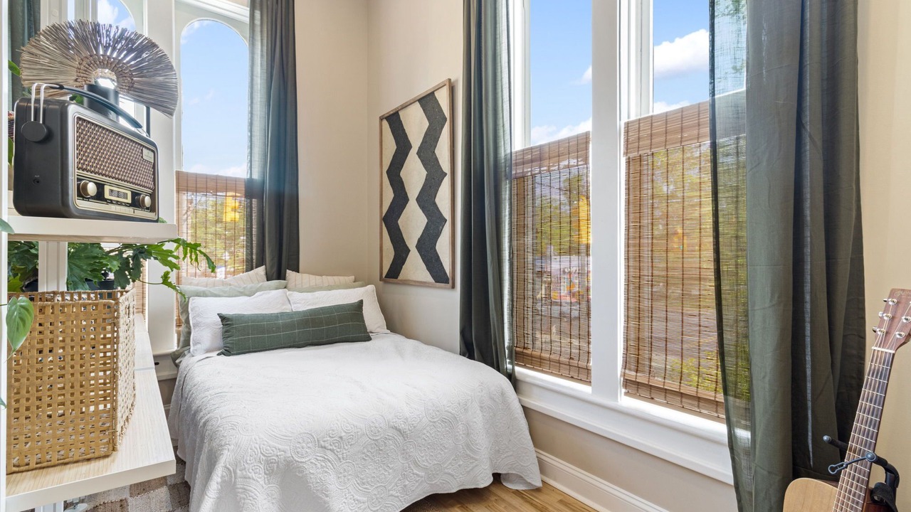 Photo of Bedroom in Elizabeth City