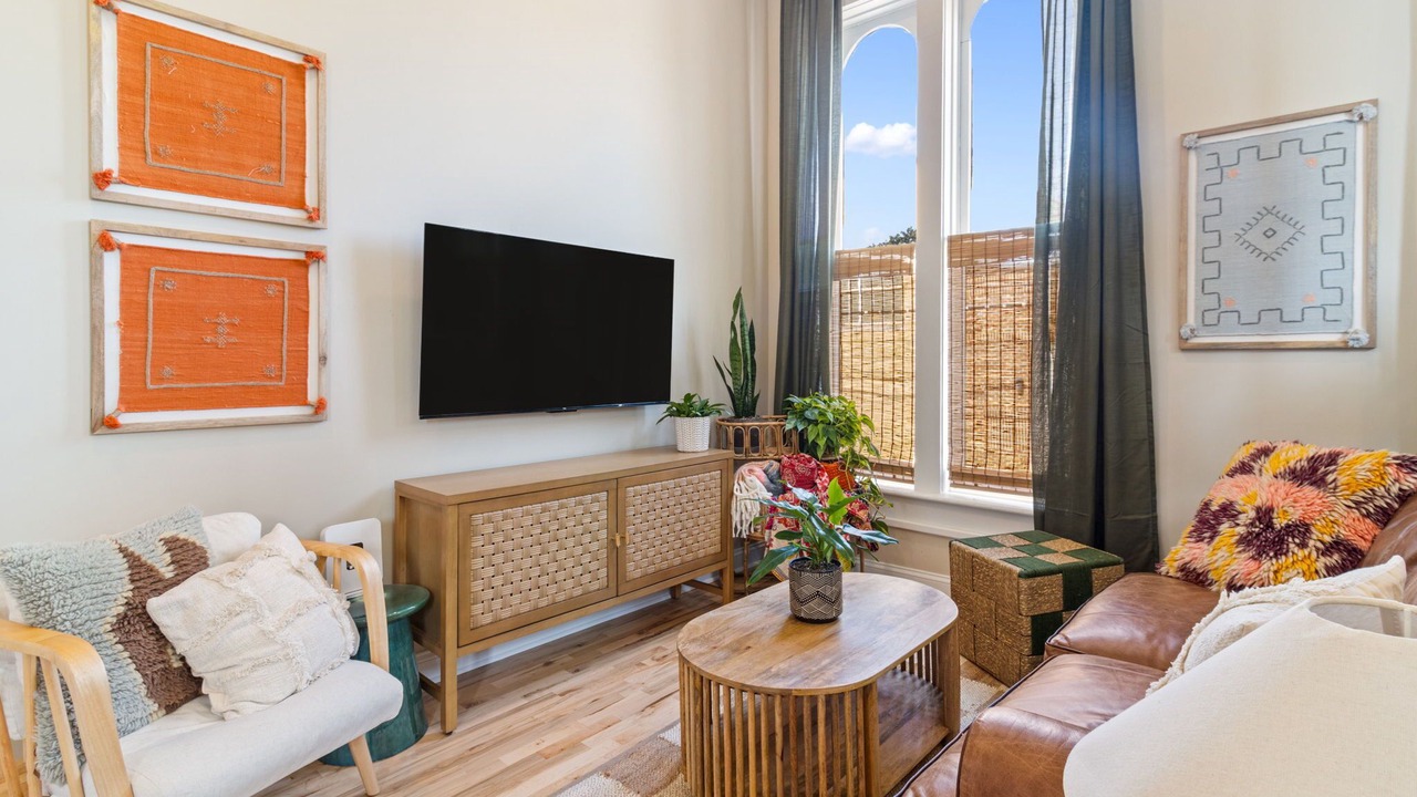 Photo of Livingroom in Elizabeth City