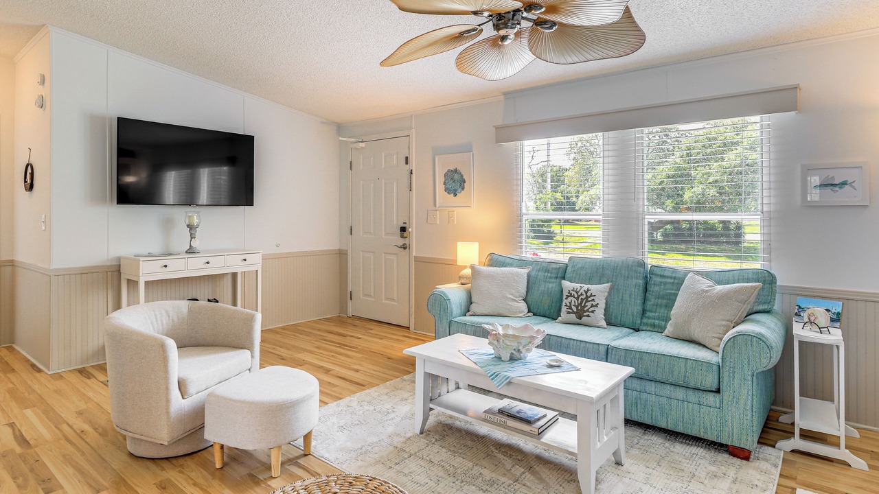 Photo of Bedroom in Harkers Island