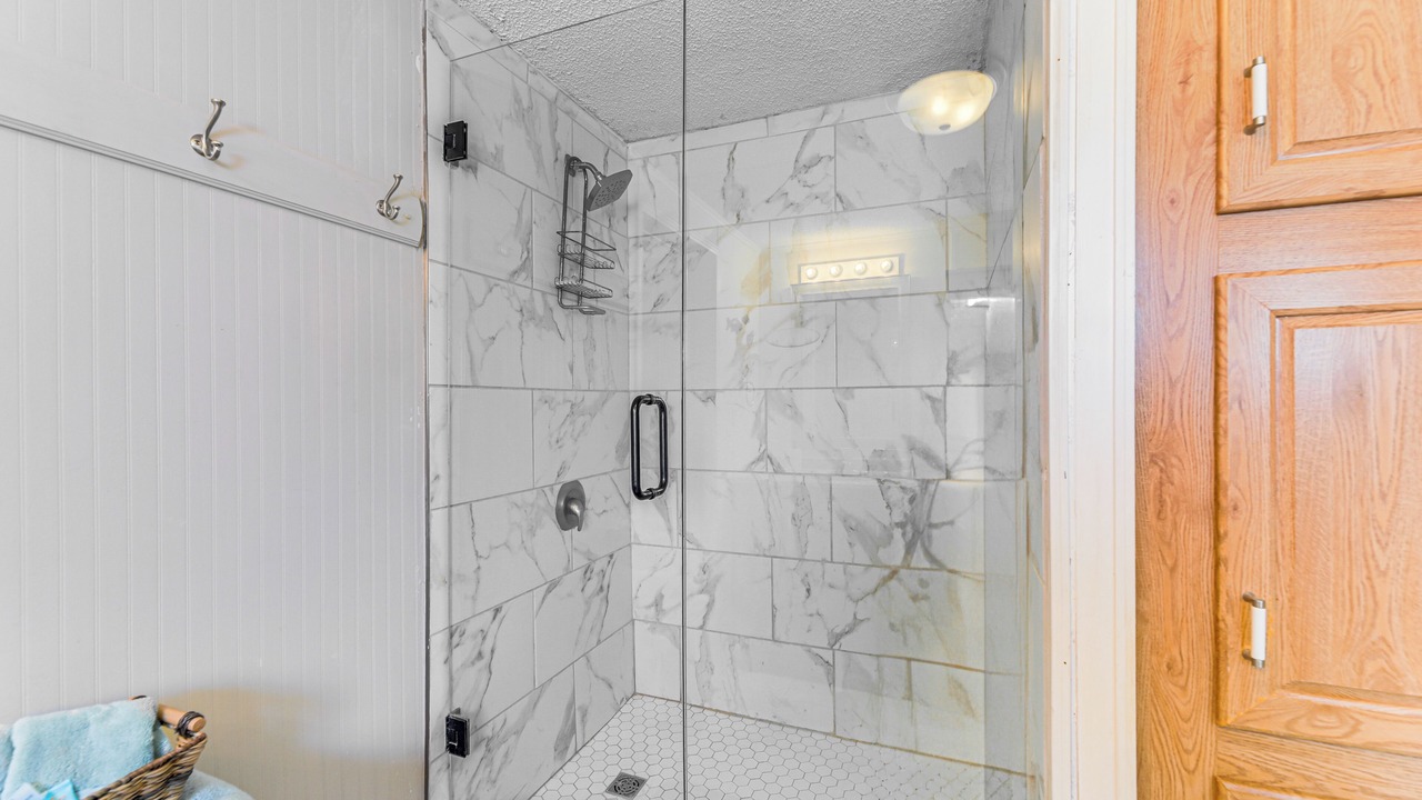 Photo of Bathroom in Harkers Island