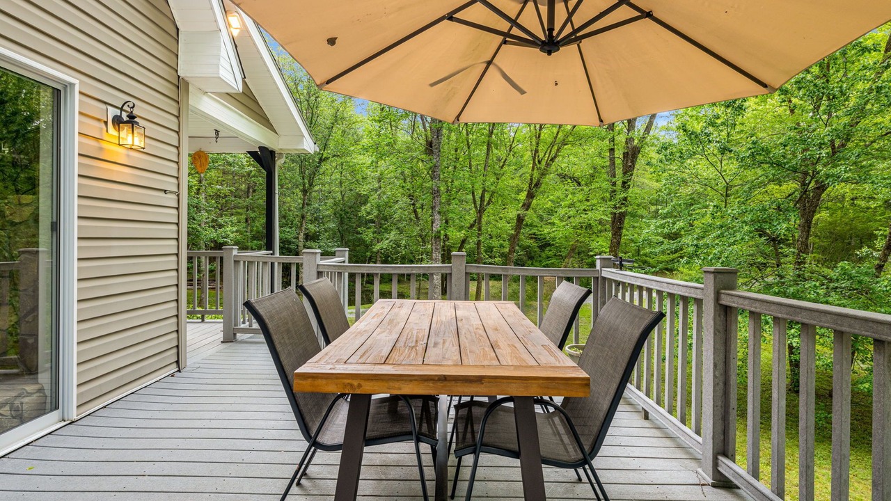 Photo of Outdoor in Hendersonville