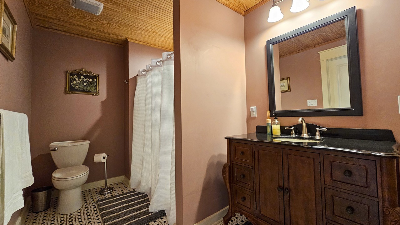 Photo of Bathroom in New Bern
