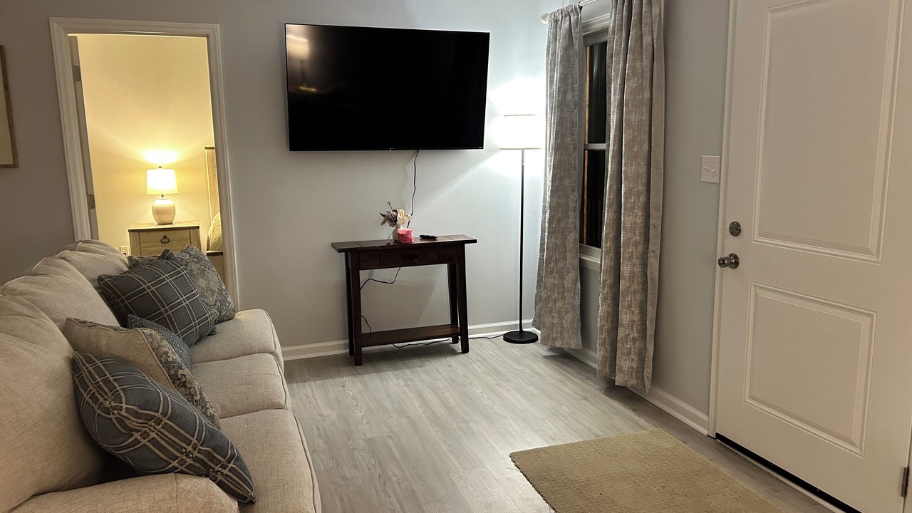 Photo of Livingroom in Lincolnton