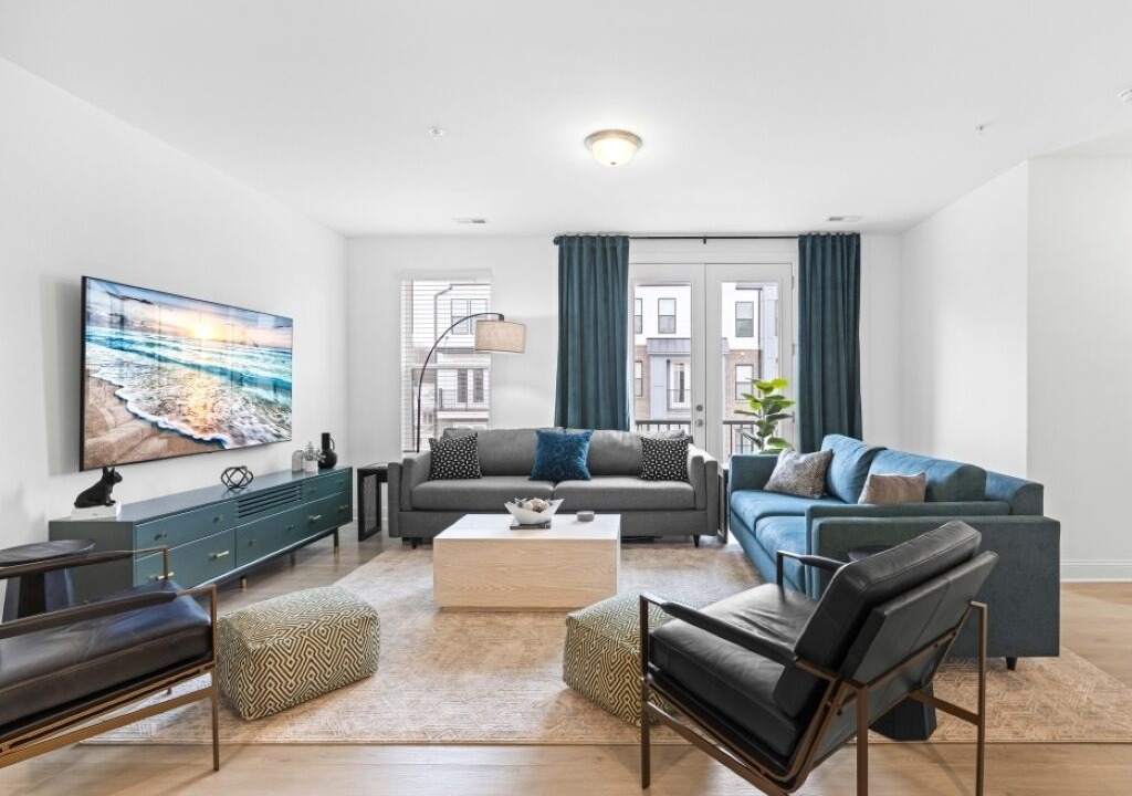 Photo of Livingroom in Downtown