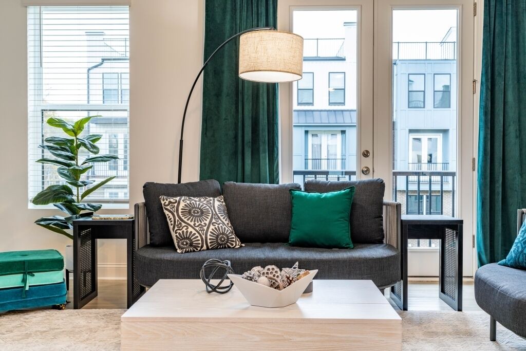 Photo of Livingroom in Downtown