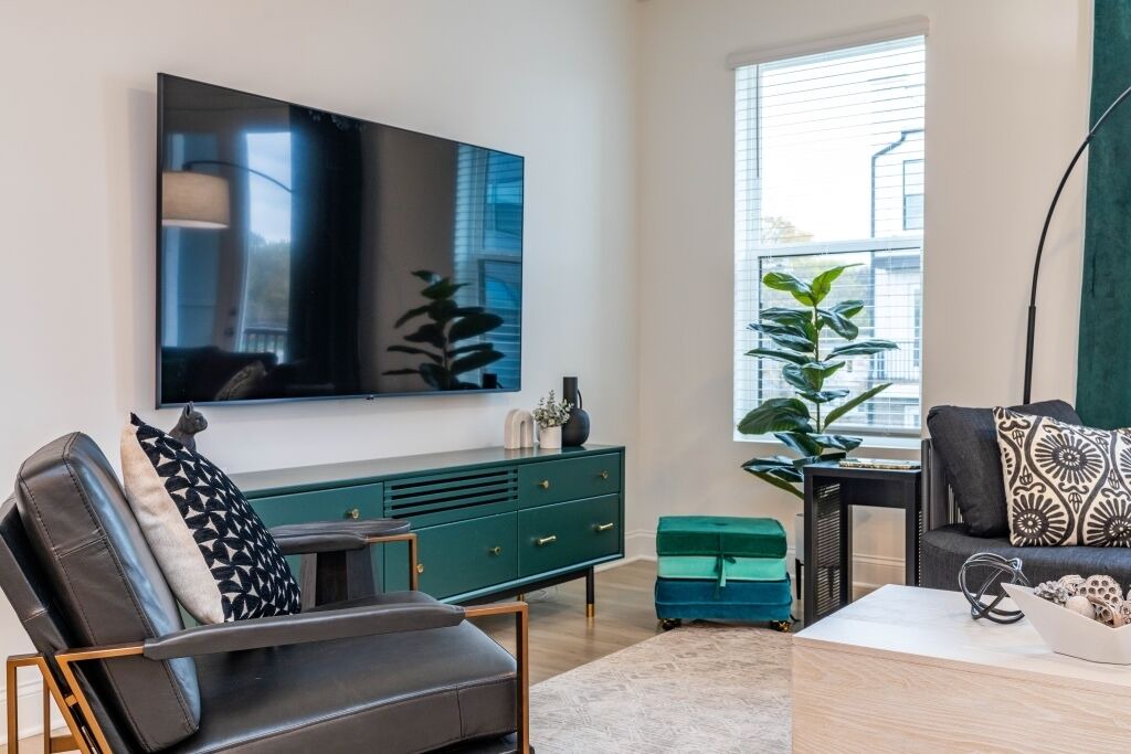 Photo of Livingroom in Downtown