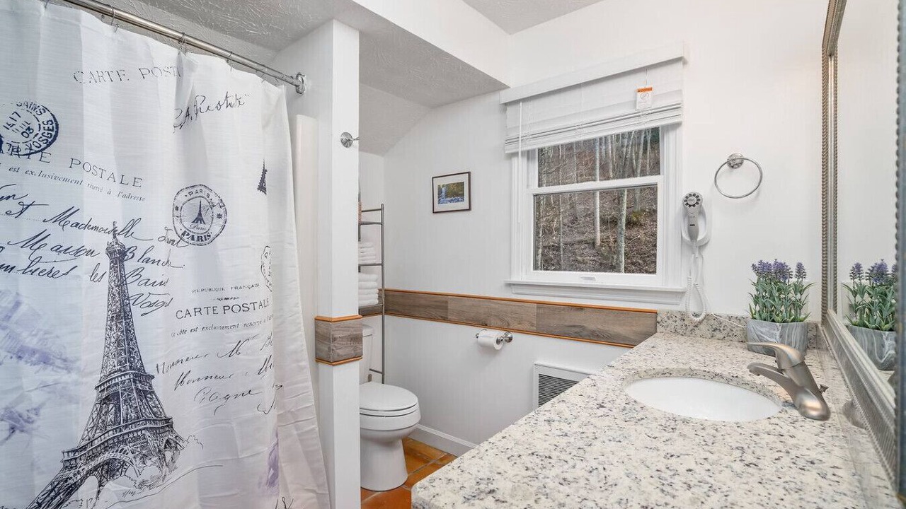 Photo of Bathroom in Asheville