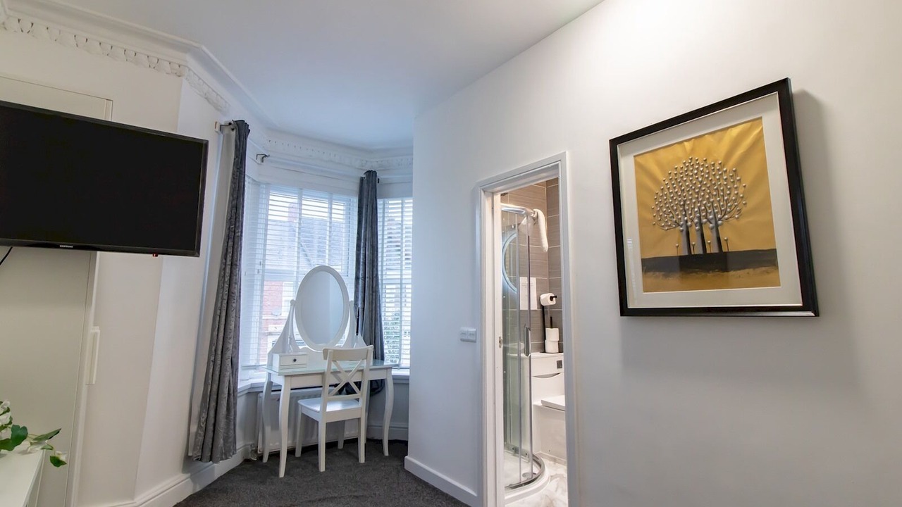 Photo of Bedroom in Newcastle-upon-Tyne