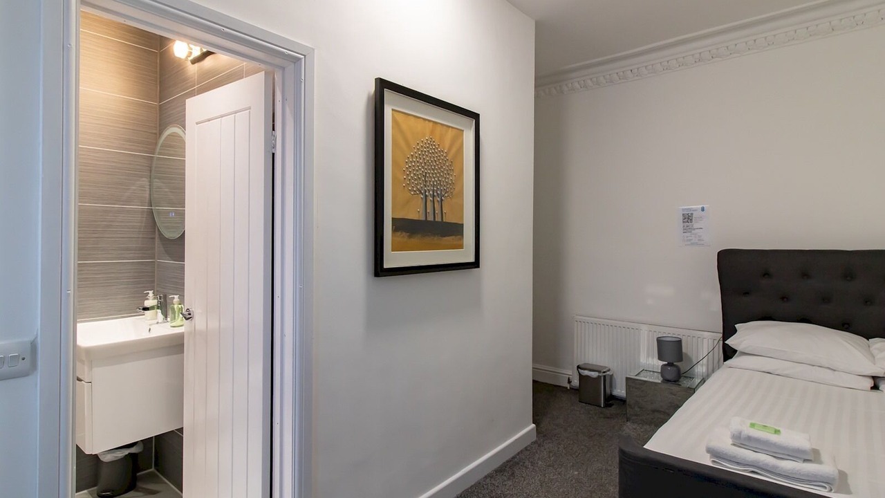 Photo of Bedroom in Newcastle-upon-Tyne