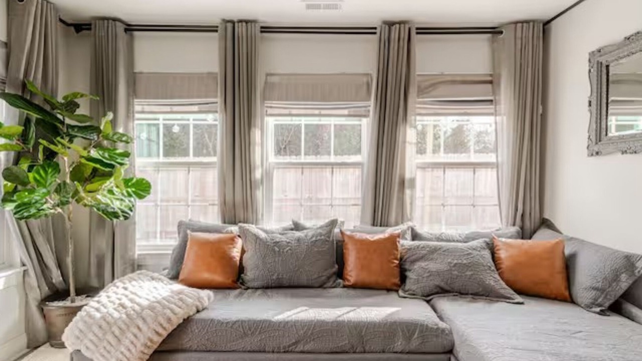 Photo of Livingroom in Charlotte