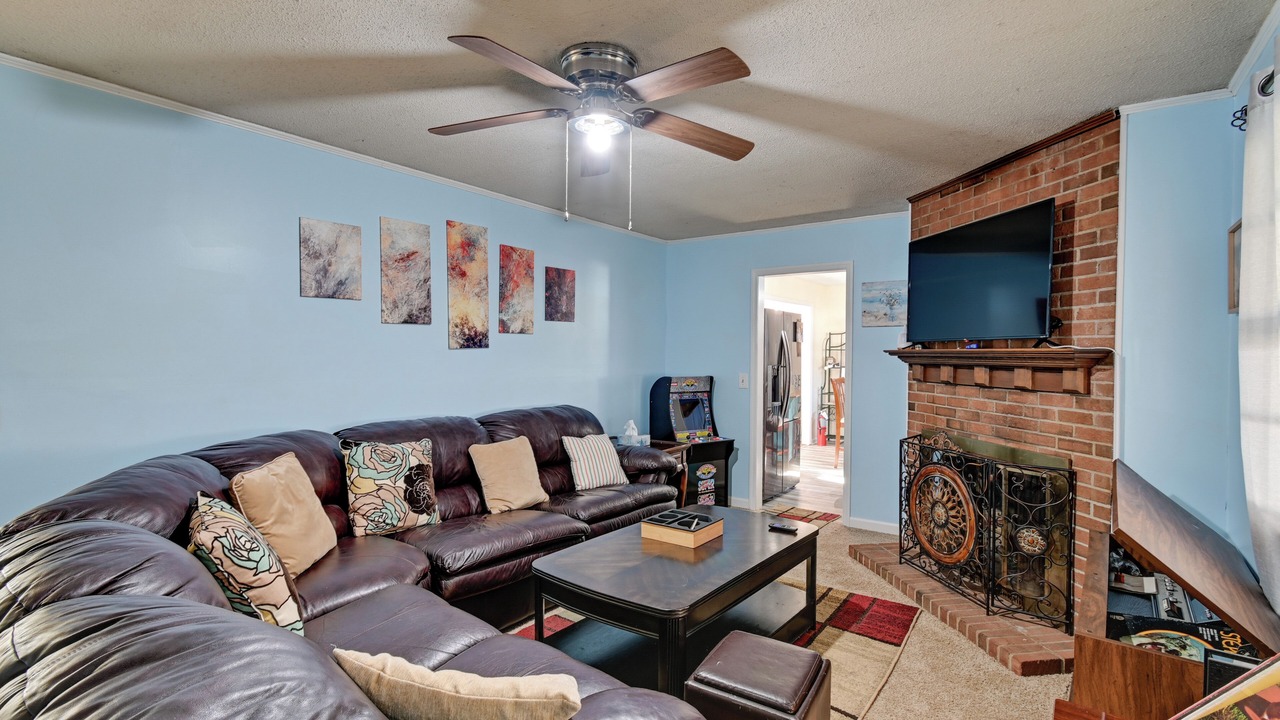 Photo of Livingroom in Westover