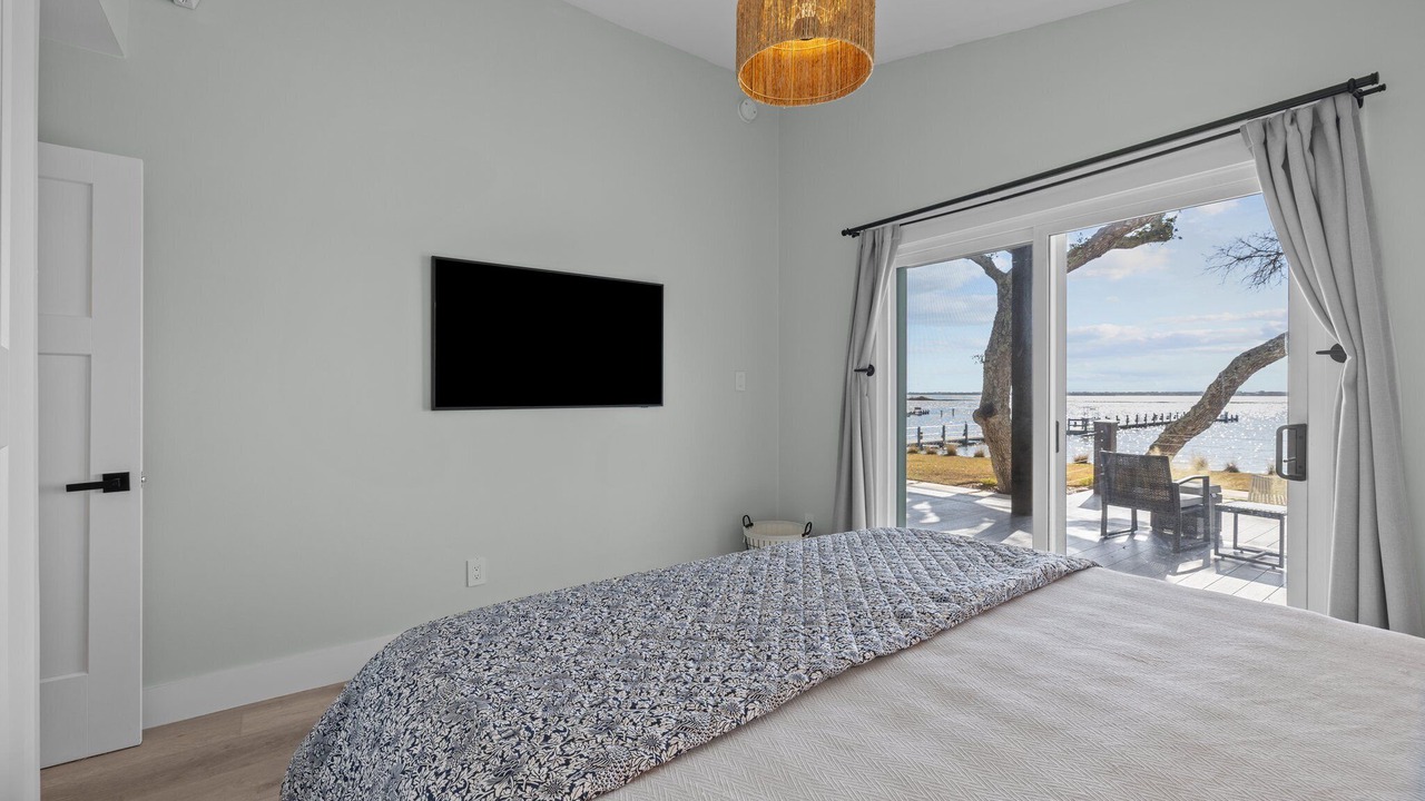Photo of Bedroom in Newport