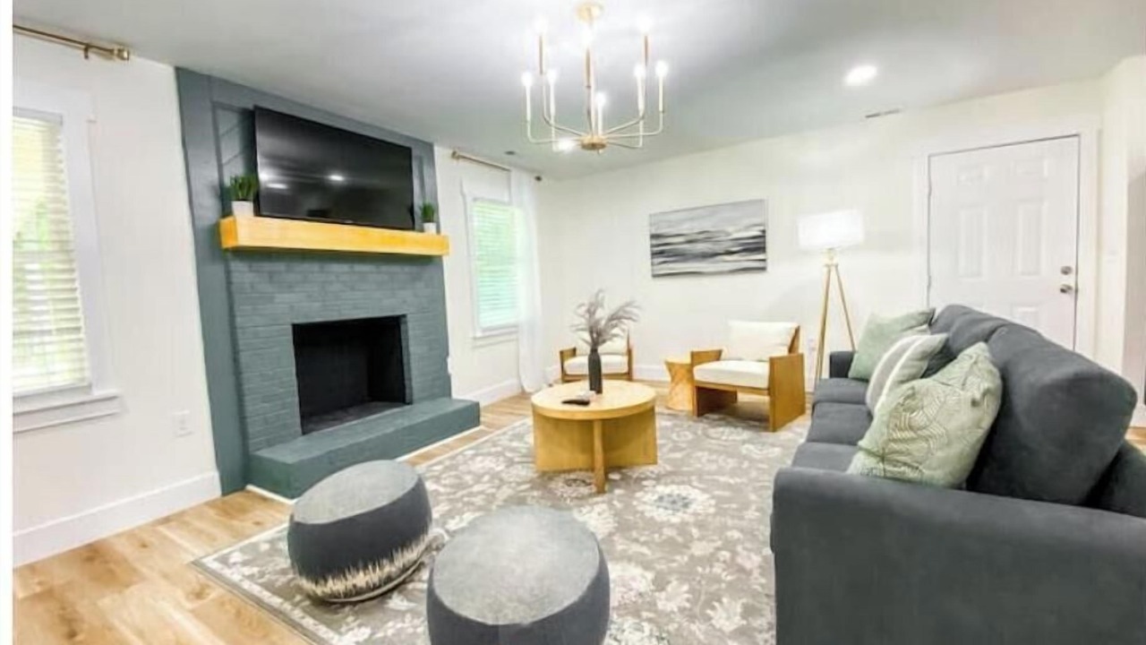 Photo of Livingroom in Zebulon