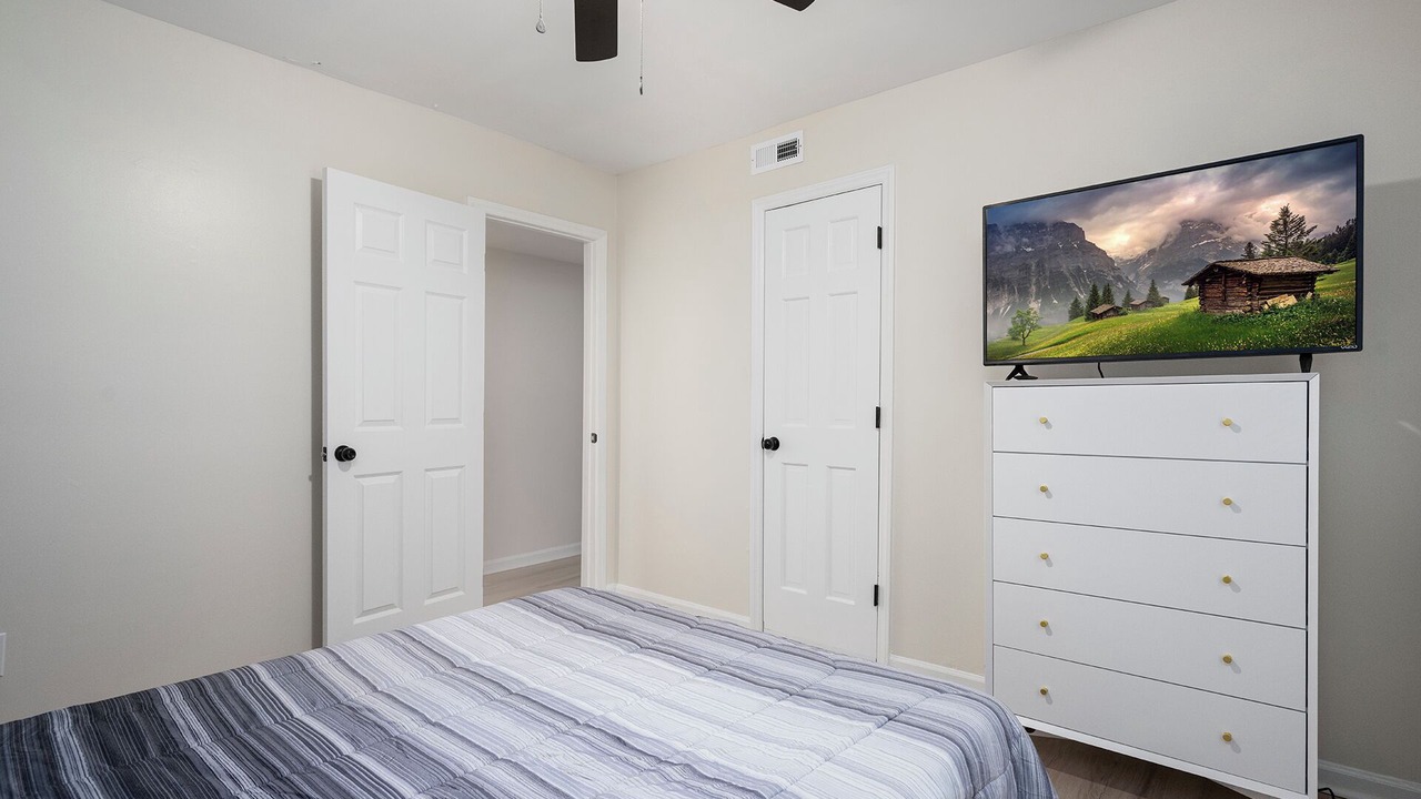 Photo of Bedroom in Toddville Road