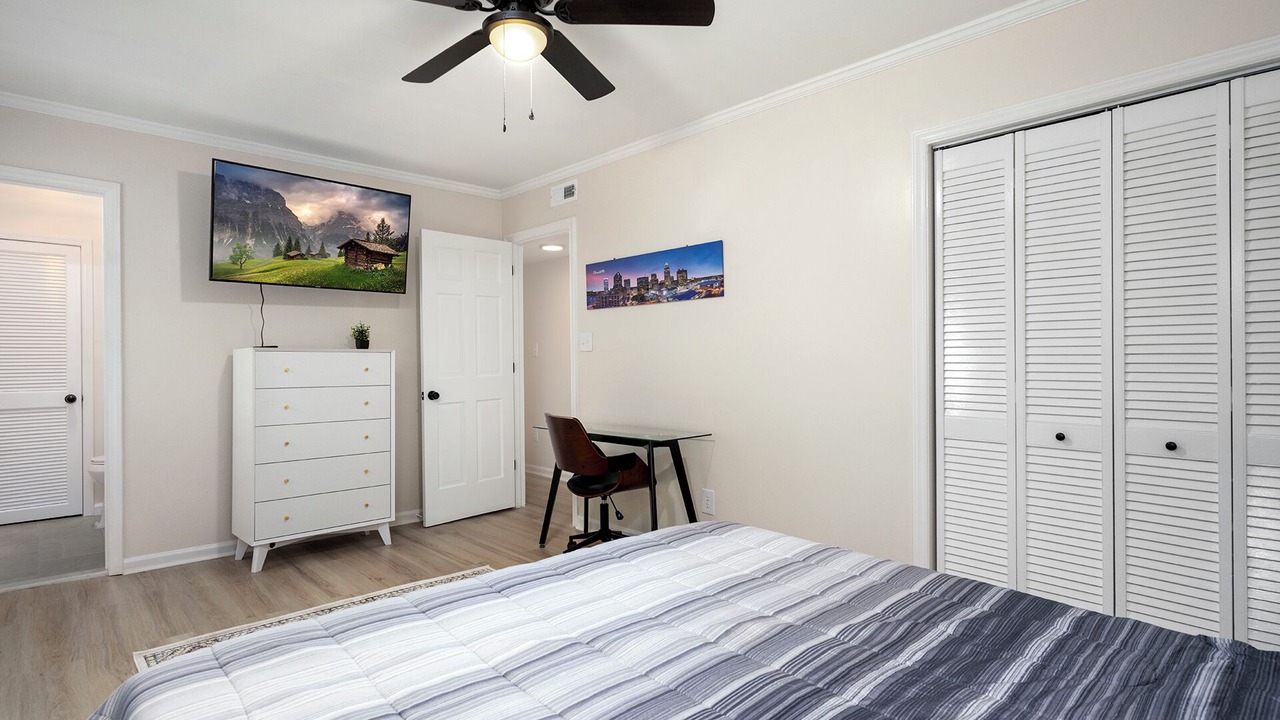 Photo of Bedroom in Toddville Road