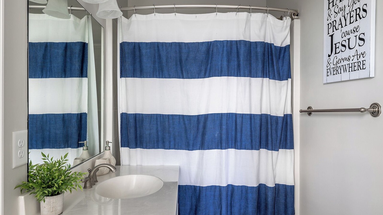 Photo of Bathroom in Pine Knoll Shores