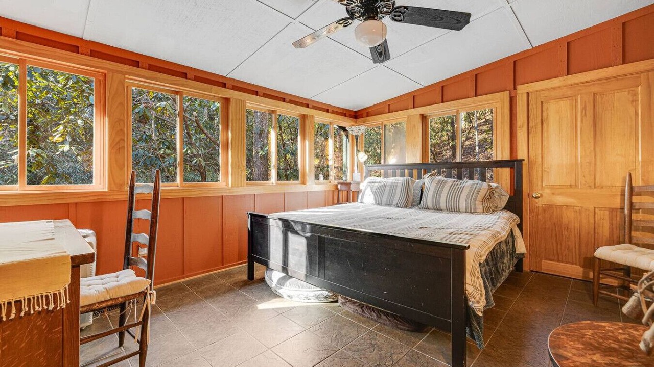 Photo of Bedroom in Brevard