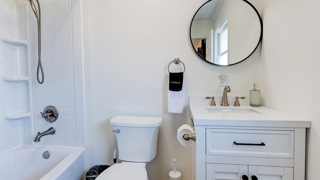 Photo of Bathroom in Black Mountain