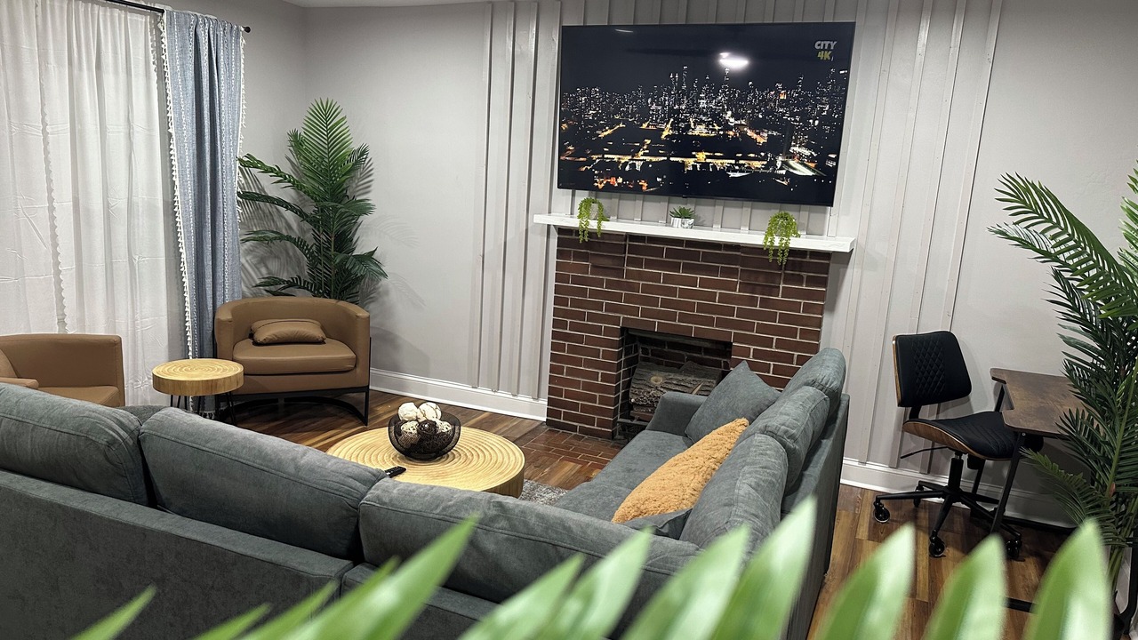 Photo of Livingroom in Winston - Salem