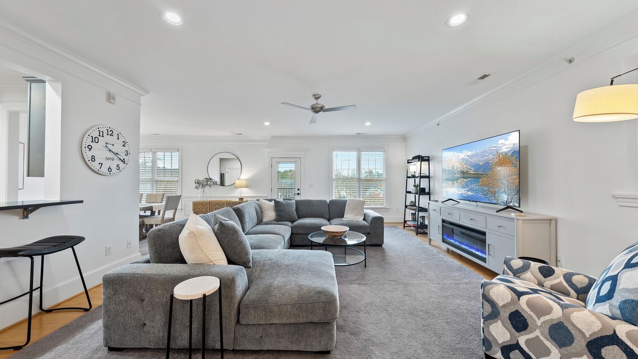 Photo of Livingroom in Cary