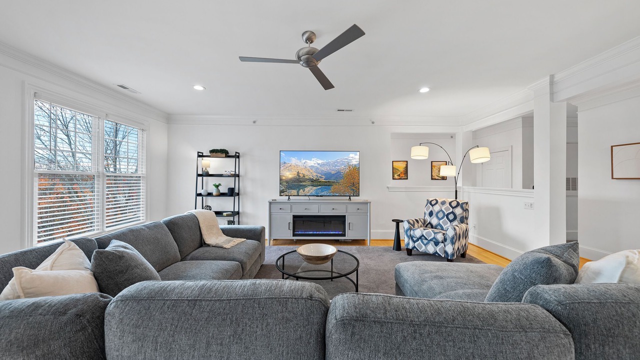 Photo of Livingroom in Cary