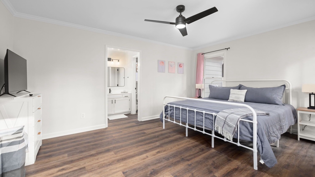 Photo of Bedroom in Holly Springs