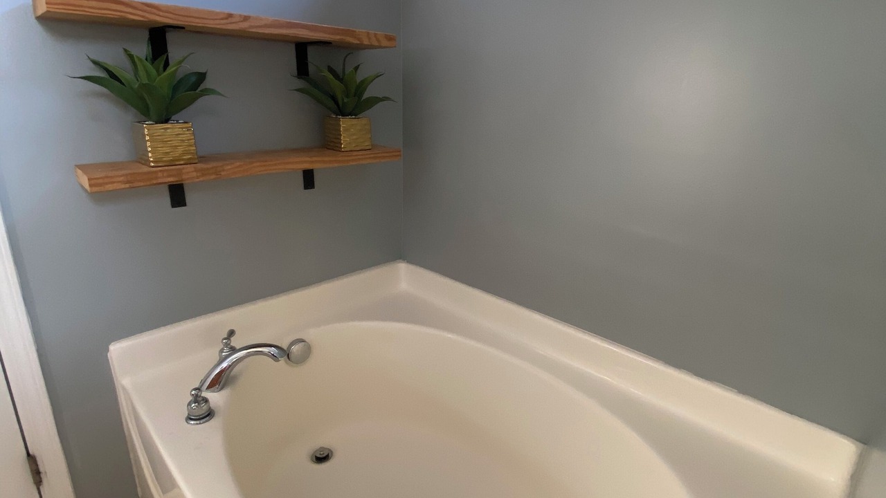 Photo of Bathroom in McLeansville