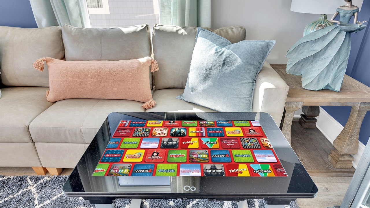 Photo of Livingroom in McCutcheon Field