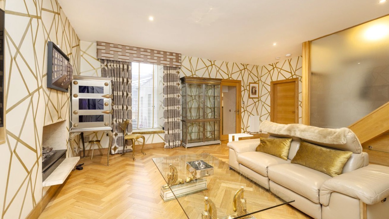 Photo of Livingroom in New Town