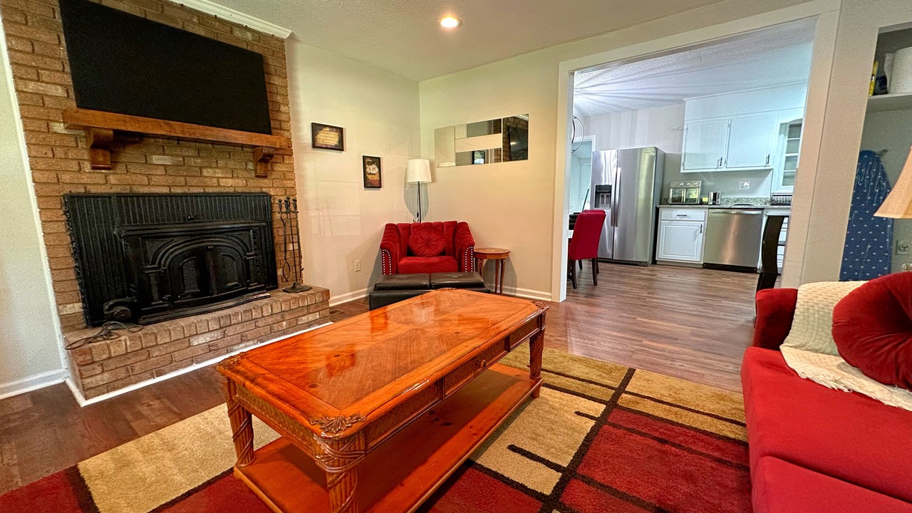Photo of Livingroom in Rocky Mount
