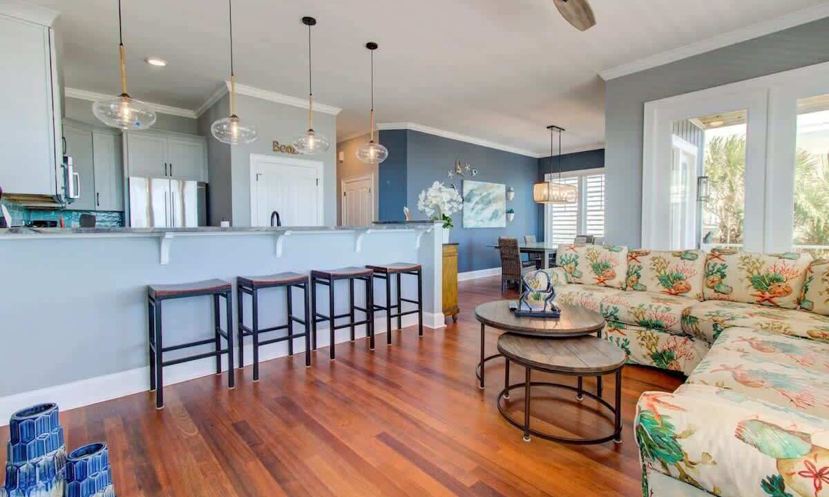 Photo of Livingroom in North Carolina Coast