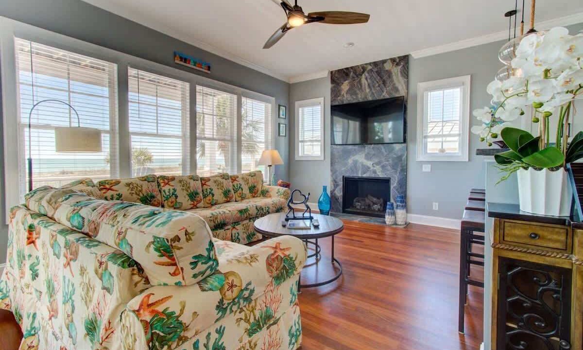Photo of Livingroom in North Carolina Coast