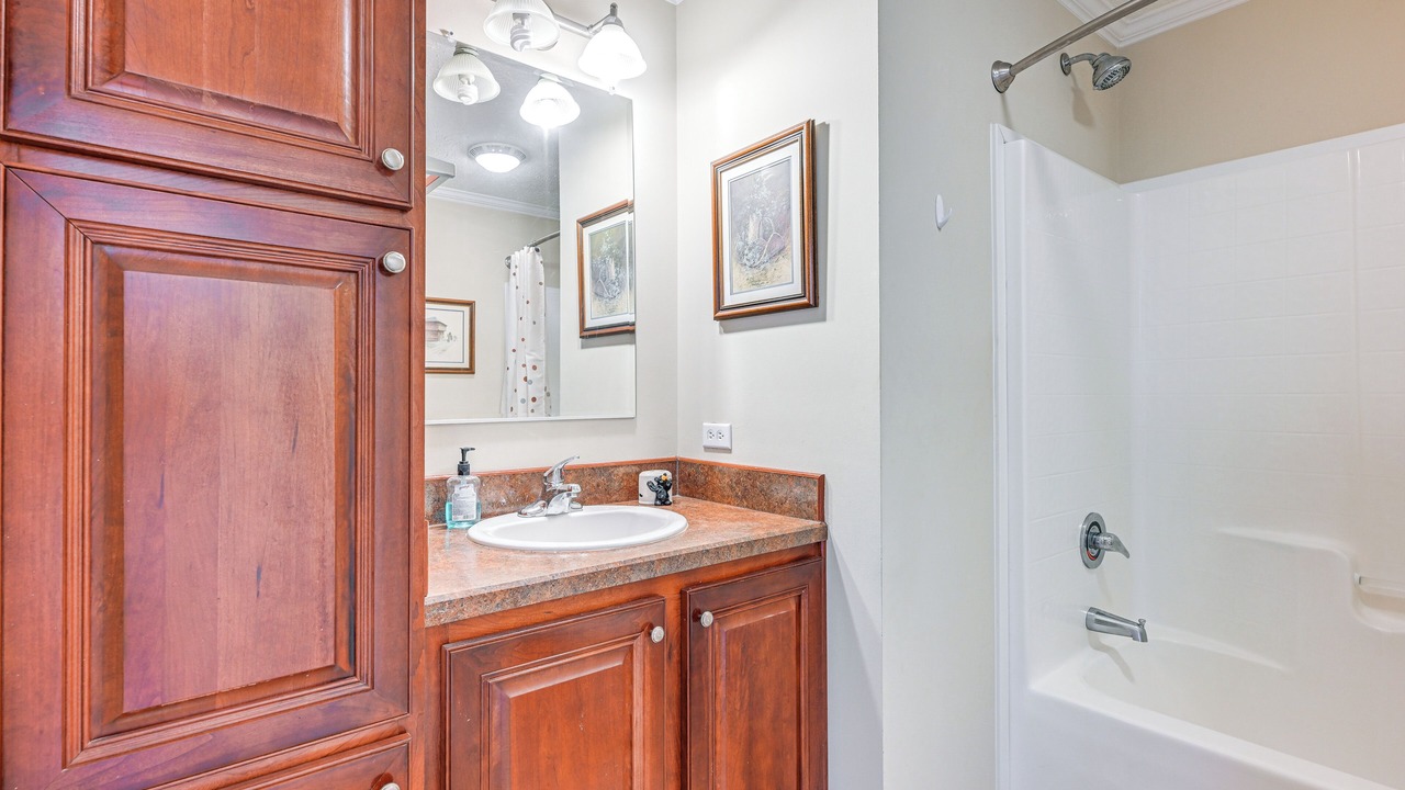 Photo of Bathroom in Graham County