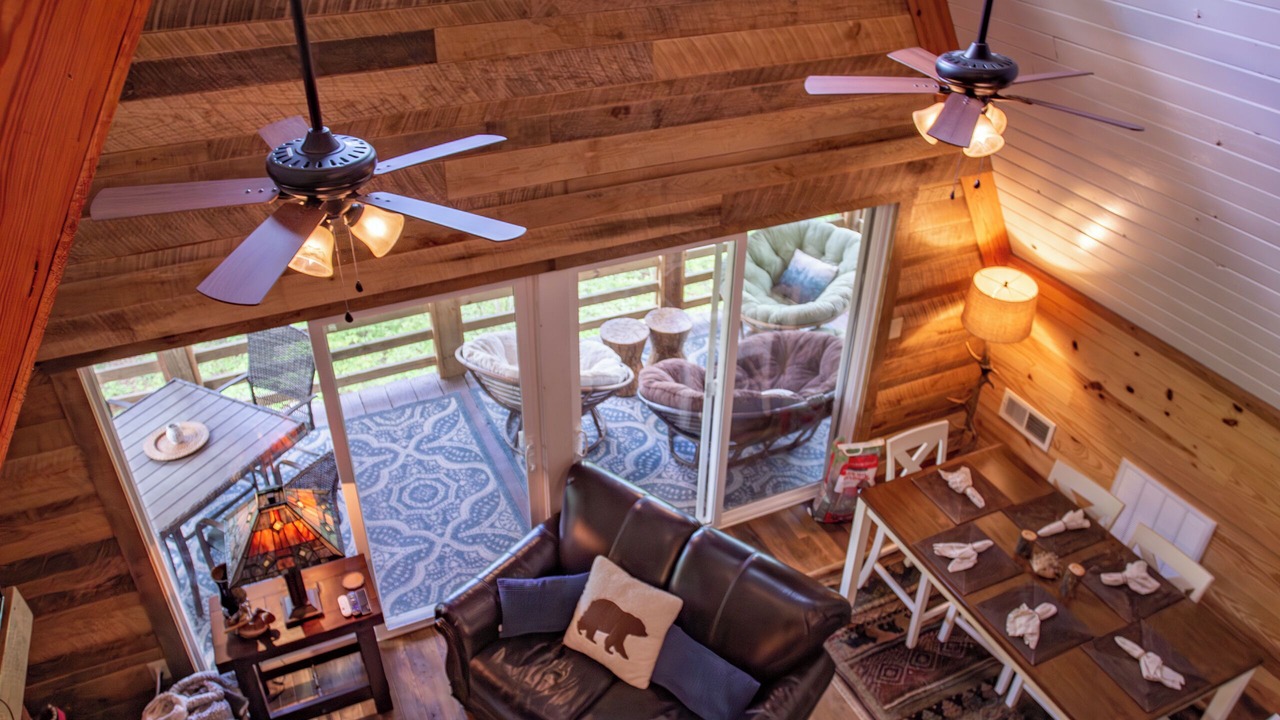 Photo of Livingroom in Robbinsville