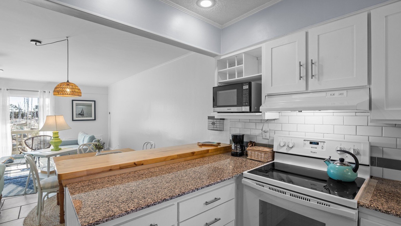 Photo of Kitchen in Fairfield Harbour