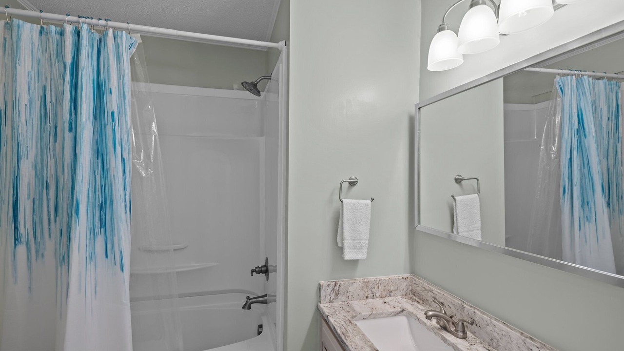 Photo of Bathroom in Fairfield Harbour