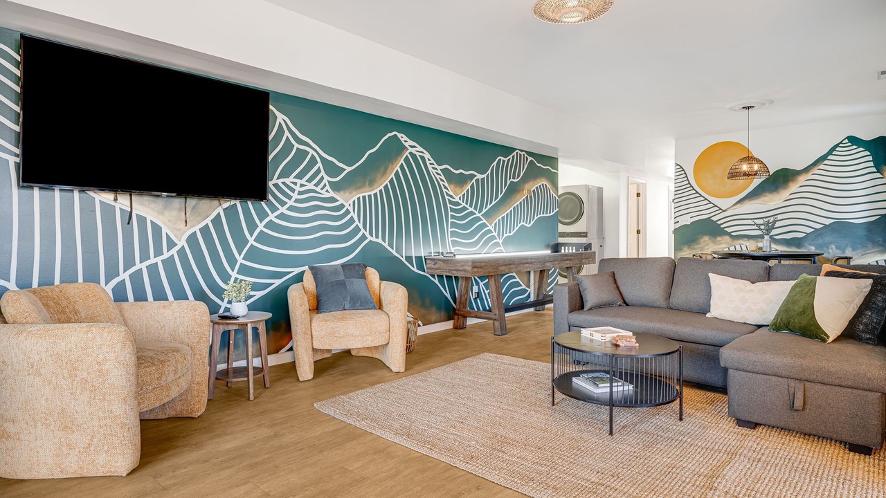 Photo of Livingroom in Asheville