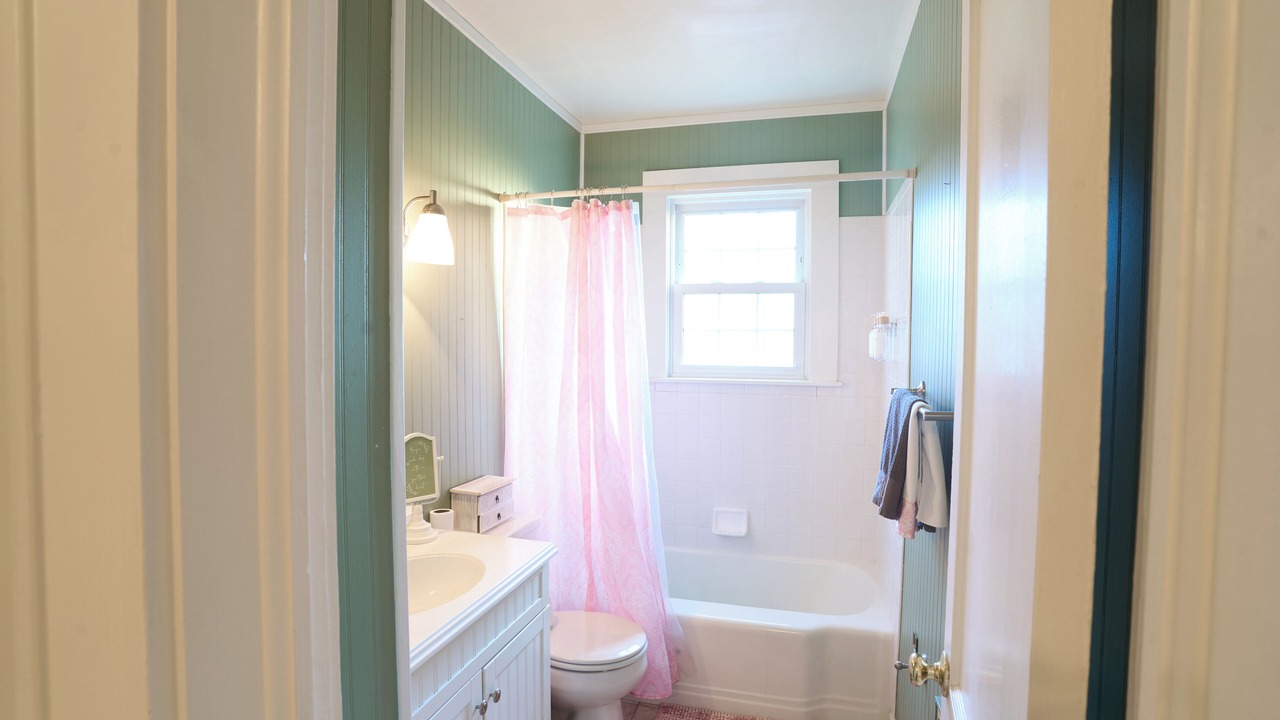 Photo of Bathroom in Edenton