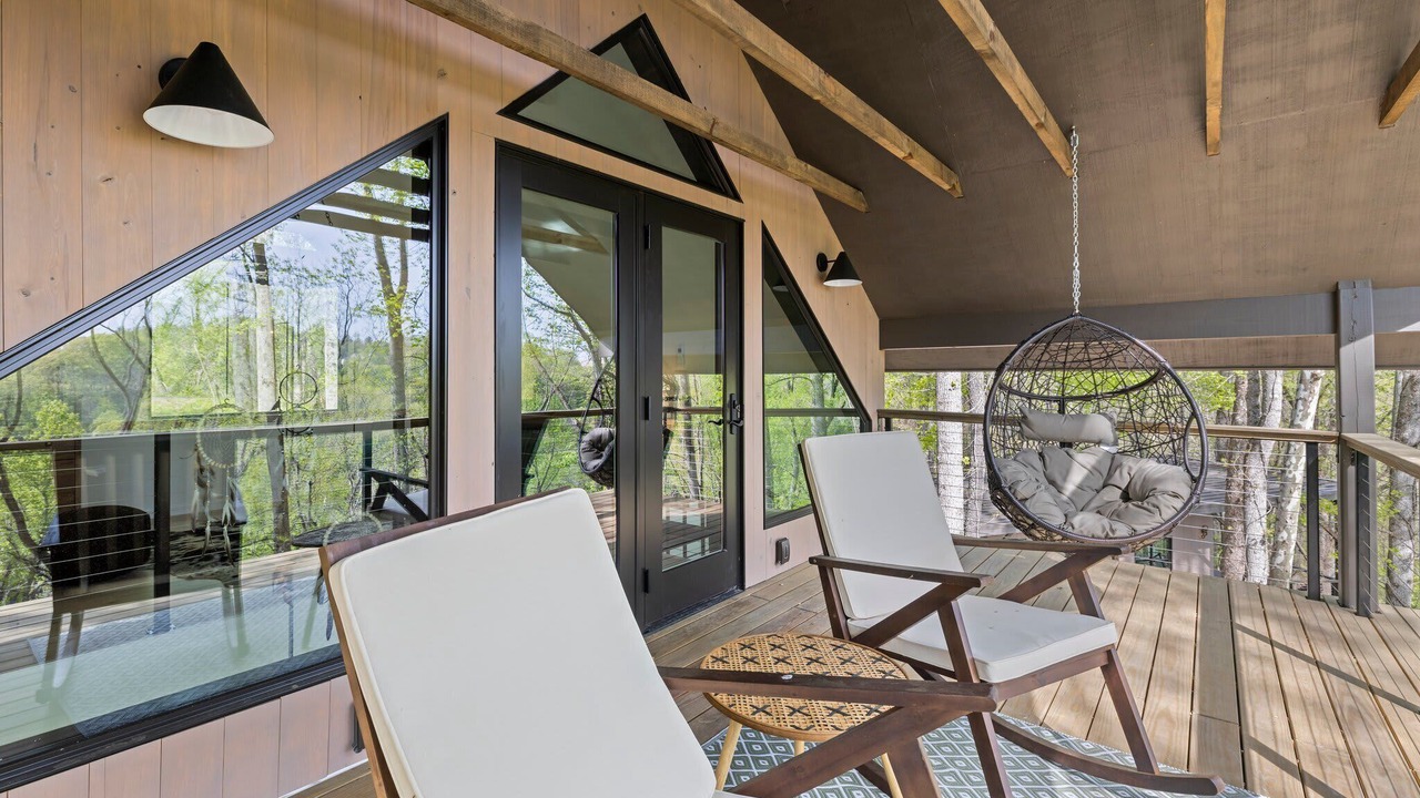 Photo of Patio Balcony in Alexander