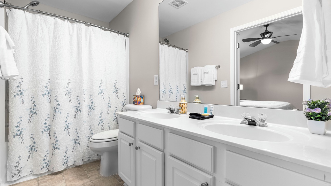 Photo of Bathroom in Long Lake
